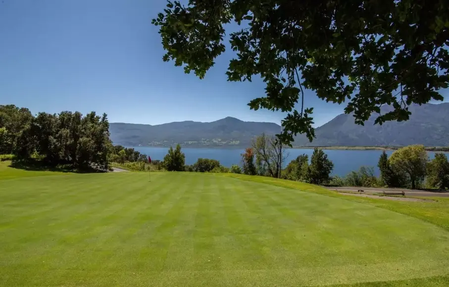 Club Golf La Península de Pucón